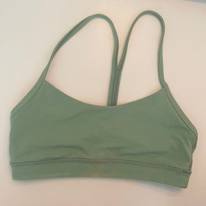 LULULEMON flow y bra SIZE 6